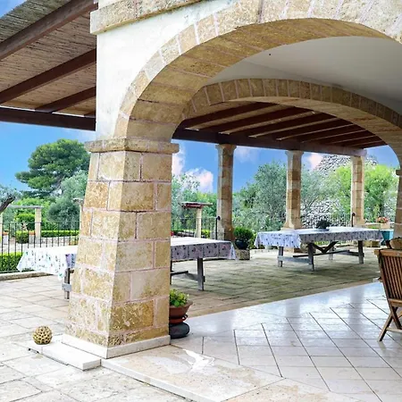 Nyaraló Elegant Villa With A Garden *
